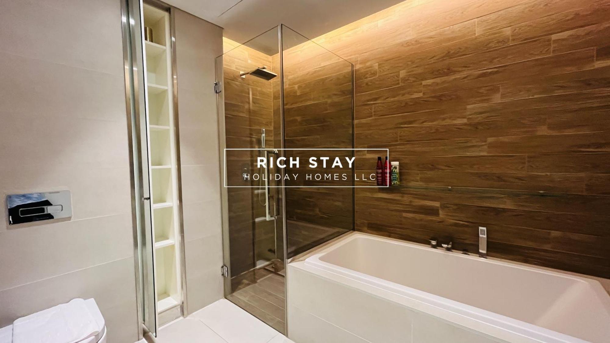Crystal Clear 1br In Blue Waters With Ain View अपार्टमेंट